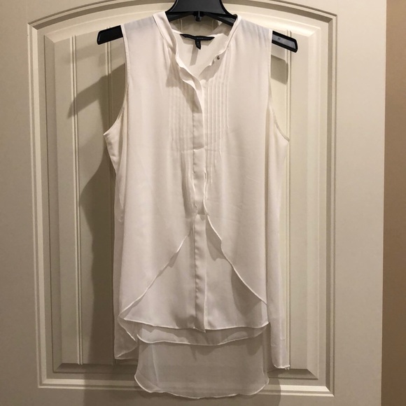White House Black Market Tops - EUC WHBM SzM off white flowy top.